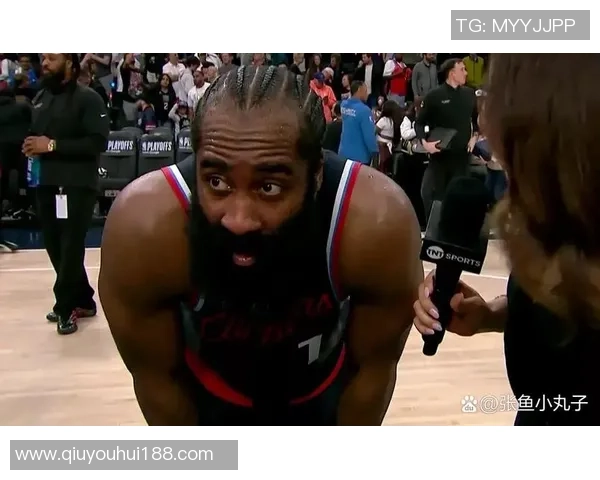 哈登36岁依旧拼搏51分钟赛场上的孤独与坚持让人心疼