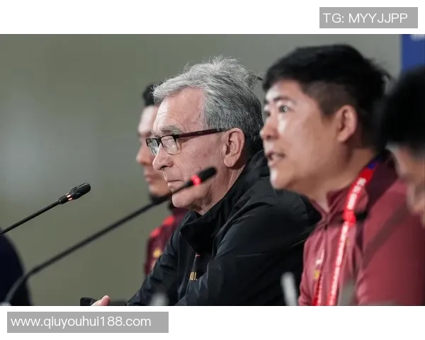 国足主帅职位吸引中外教练热情应聘60人报名10人进入面试环节