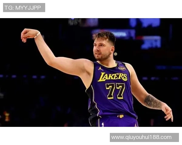 无詹与里对东契奇的影响分析雷迪克称他表现出色队友纷纷效仿 无詹与里对东契奇的影响分析雷迪克称他表现出色队友纷纷效仿