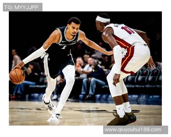 罚球对比悬殊马刺罚球命中率高达八成尼克斯仅五成多 罚球对比悬殊马刺罚球命中率高达八成尼克斯仅五成多